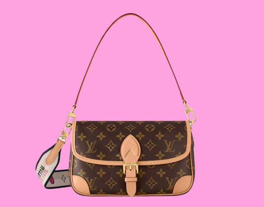 STELLA PURSE (PRE ORDER 2-8 WEEKS)